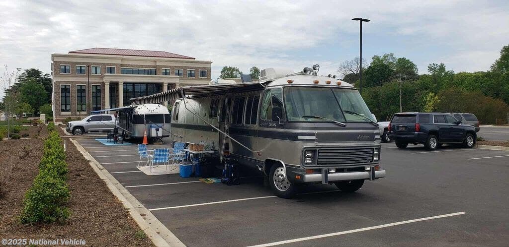 Call now about this 1985 Airstream Excella 34! 1985 Airstream Excella 34 - Used Class A For Sale by National Vehicle in Rock Hill, South Carolina