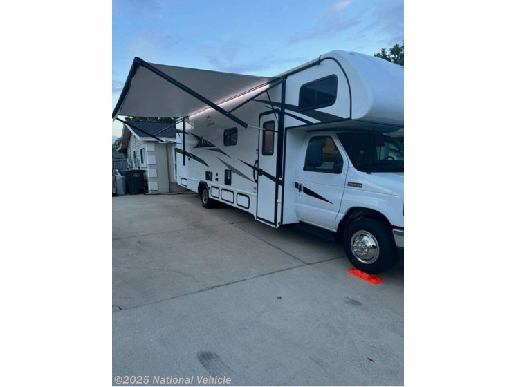 Email now about this 2023 East to West Entrada 2900DS! Used 2023 East to West Entrada 2900DS available in San Antonio, Texas