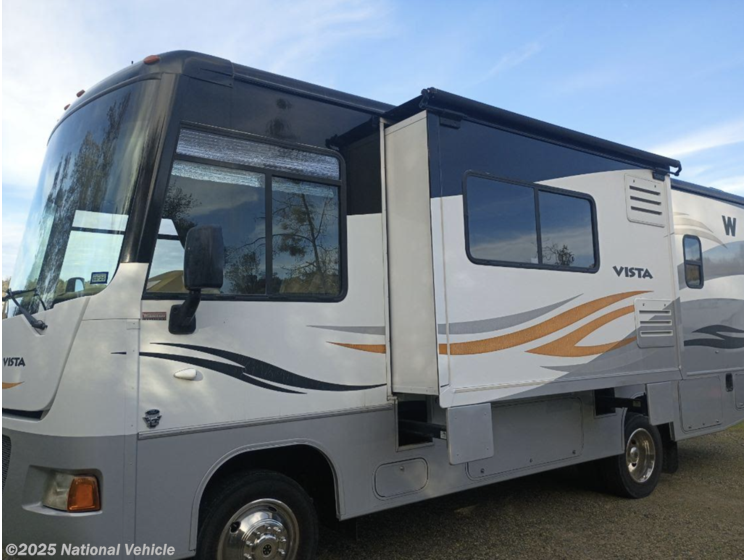 Email now about this 2011 Winnebago Vista 26P! Used 2011 Winnebago Vista 26P available in Coarsegold, California