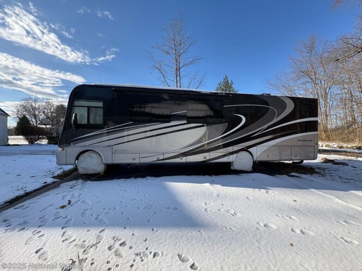 Email now about this 2015 Coachmen Encounter 37LS! Used 2015 Coachmen Encounter 37LS available in Greenville, Pennsylvania