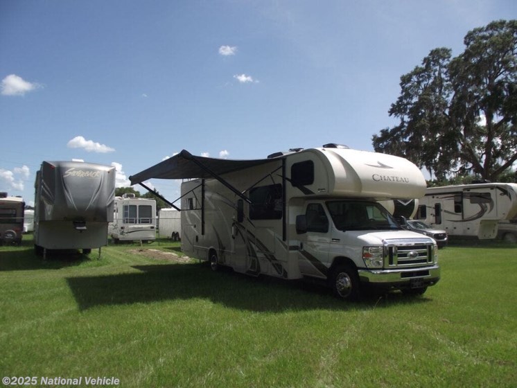 Email now about this 2019 Thor Motor Coach Chateau 31W! Used 2019 Thor Motor Coach Chateau 31W available in Bushnell, Florida