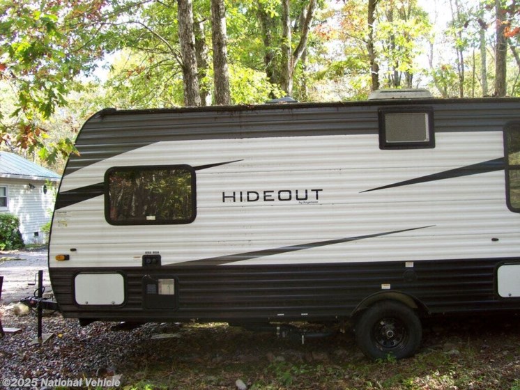 Email now about this 2021 Keystone Hideout 177RD! Used 2021 Keystone Hideout 177RD available in White Haven, Pennsylvania