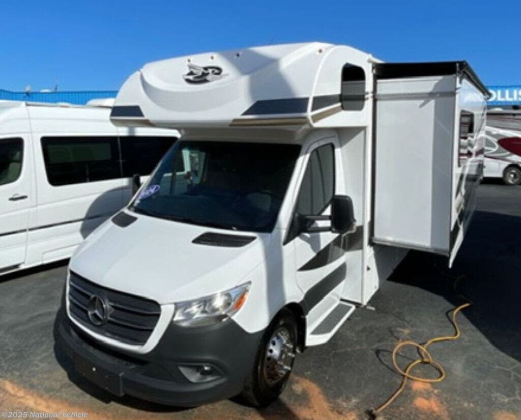 Call now about this 2025 Jayco Melbourne 24L! 2025 Jayco Melbourne 24L - Used Class C For Sale by National Vehicle in Myrtle Beach, South Carolina
