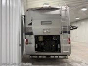 Call now about this 2002 Monaco RV Windsor 40PBDD! 2002 Monaco RV Windsor 40PBDD - Used Class A For Sale by National Vehicle in Traverse City, Michigan