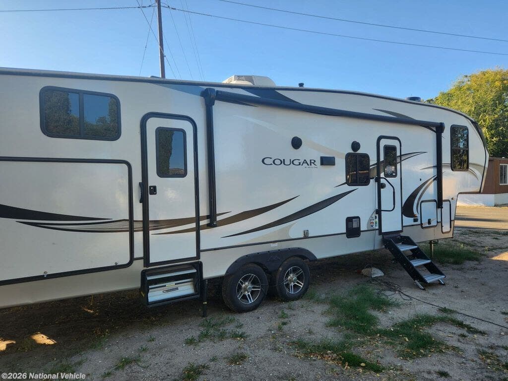Call now about this 2022 Keystone Cougar 32BHS! 2022 Keystone Cougar 32BHS - Used Fifth Wheel For Sale by National Vehicle in San Diego, California