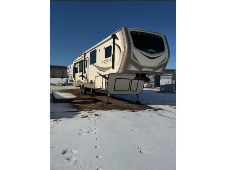 Email now about this 2019 Keystone Montana 20th Anniversary 3810MS! Used 2019 Keystone Montana 20th Anniversary 3810MS available in Sioux Falls, South Dakota