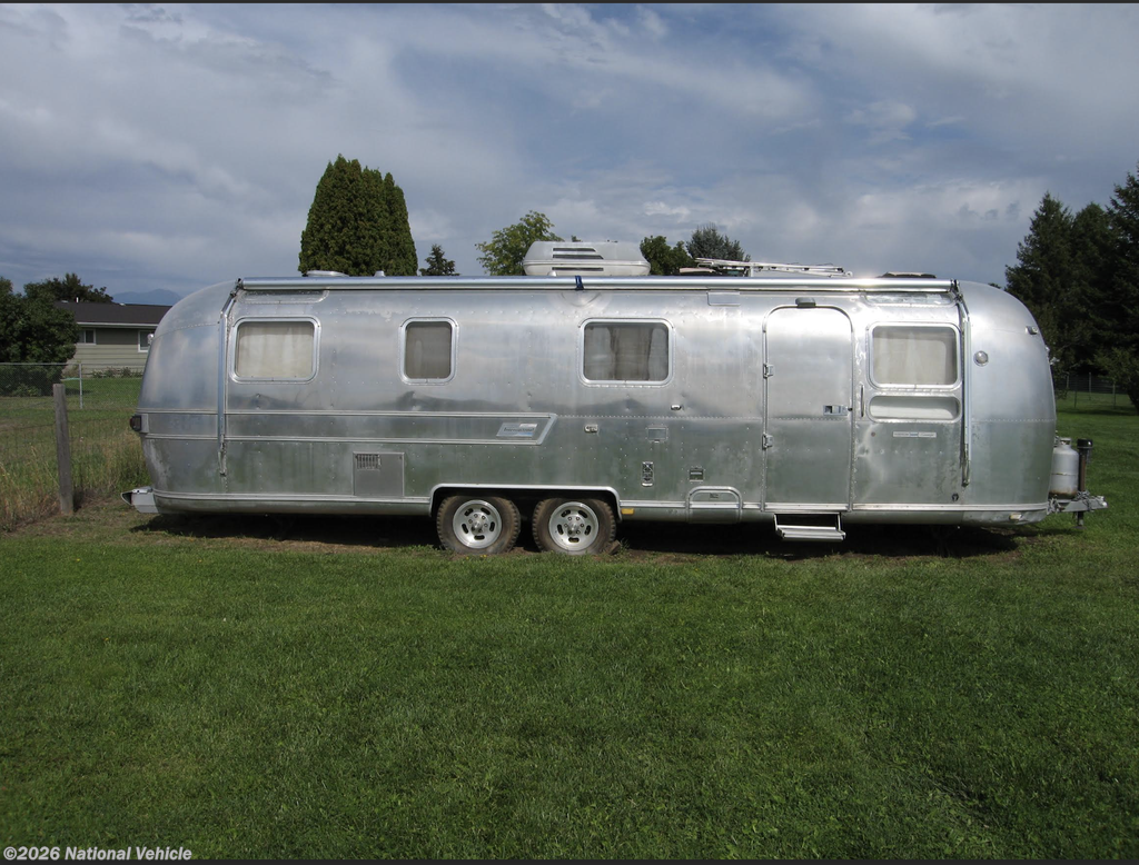 Email now about this 1976 Airstream International Land Yacht! Used 1976 Airstream International Land Yacht available in Corvallis, Montana