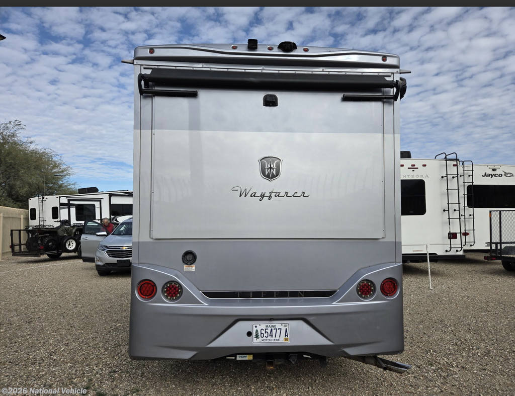 Call now about this 2020 Tiffin Wayfarer 25QW! 2020 Tiffin Wayfarer 25QW - Used Class C For Sale by National Vehicle in Green Valley, Arizona