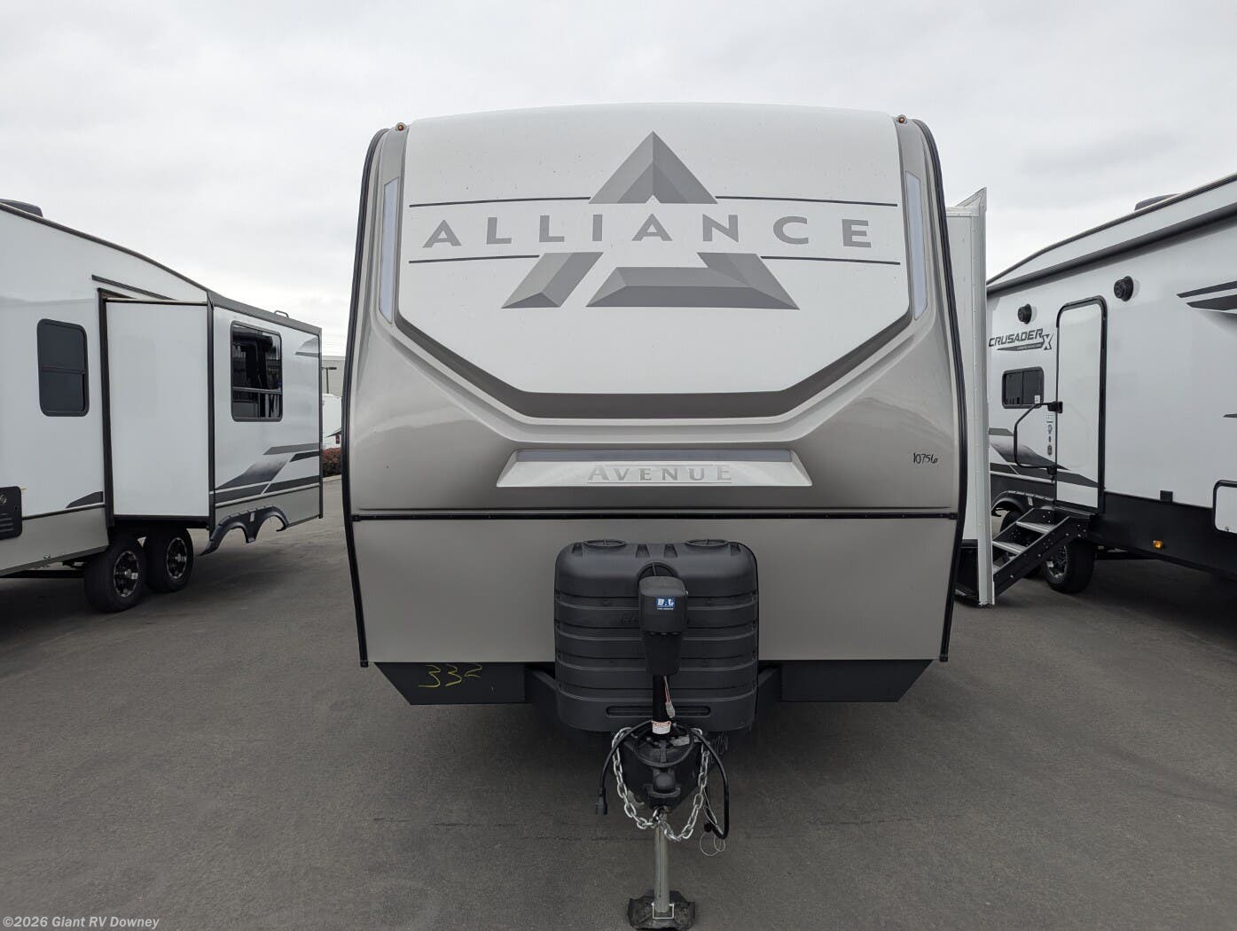 Contact us now about this 2025 Alliance RV Avenue 332RL! 2025 Avenue 332RL by Alliance RV from Giant RV in Downey, California