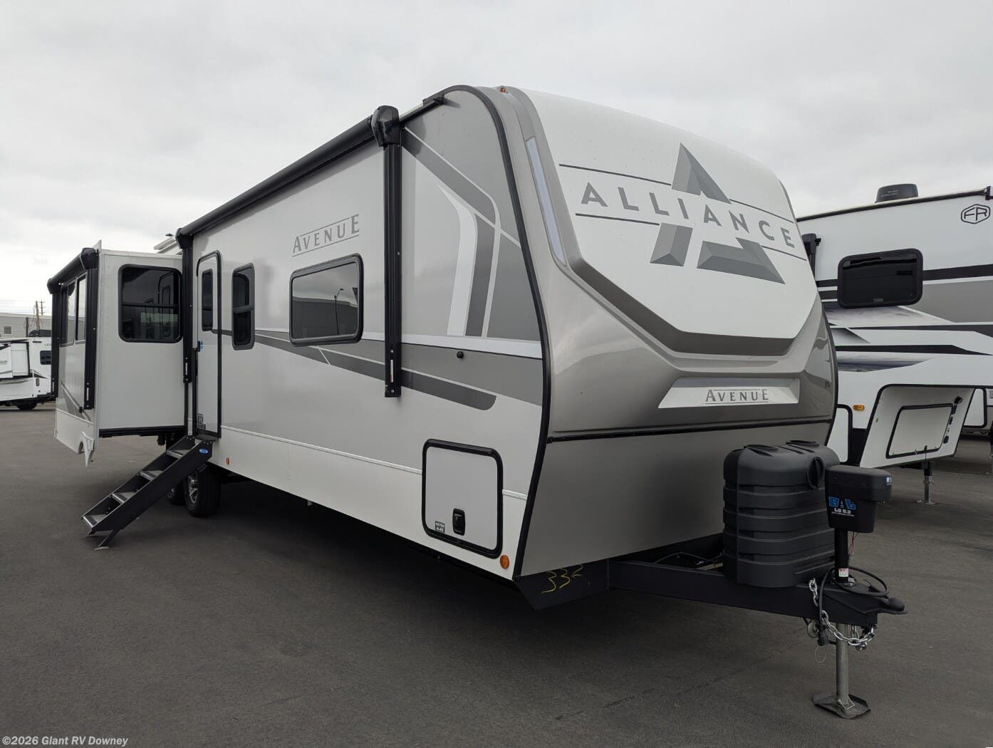Email now about this 2025 Alliance RV Avenue 332RL! New 2025 Alliance RV Avenue 332RL available in Downey, California
