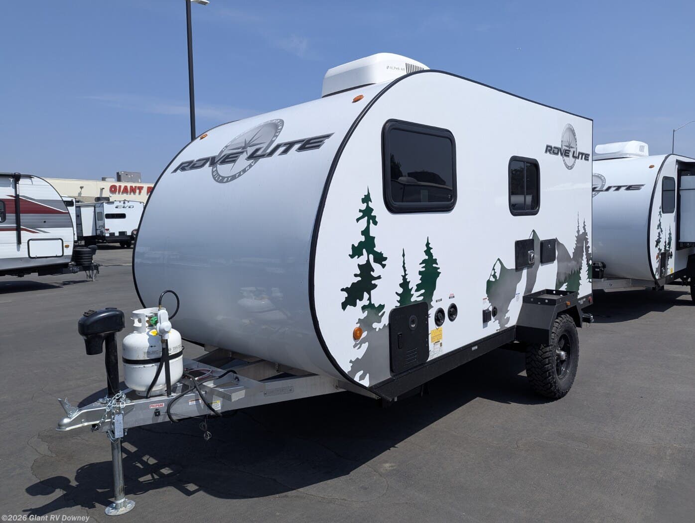 Contact us now about this 2025 Travel Lite Rove Lite 14FB! 2025 Rove Lite 14FB by Travel Lite from Giant RV in Downey, California