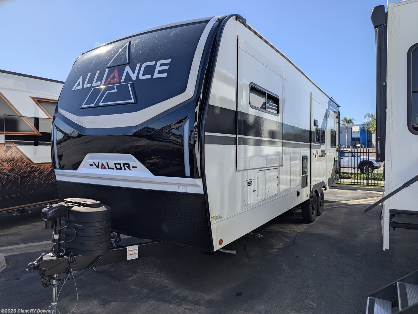 New 2026 Alliance RV Valor All Access 27T14 available in Downey, California