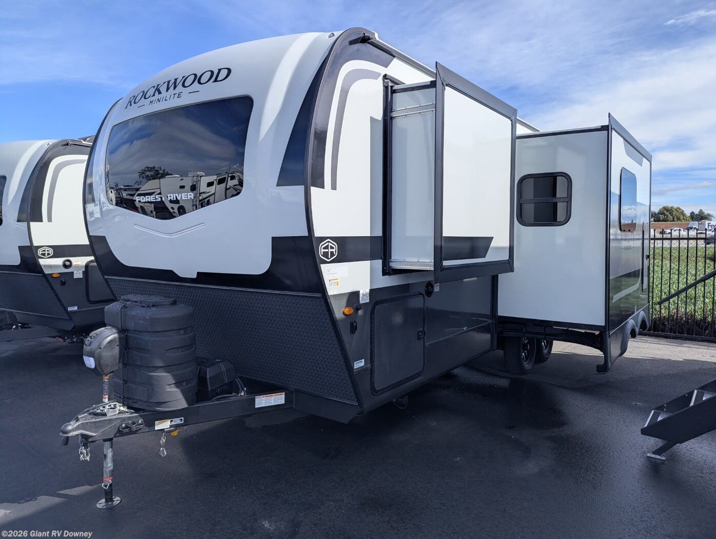 New 2026 Forest River Rockwood Mini Lite 2513S available in Downey, California