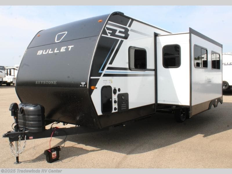 Contact us now about this 2026 Keystone Bullet Classic 26BHC! 2026 Bullet Classic 26BHC by Keystone from Tradewinds RV Center in Clio, Michigan