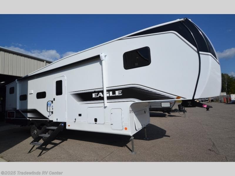 Email now about this 2026 Jayco Eagle SLE 28BHU! New 2026 Jayco Eagle SLE 28BHU available in Clio, Michigan