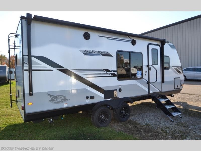 Contact us now about this 2025 Jayco Jay Feather 21MML! 2025 Jay Feather 21MML by Jayco from Tradewinds RV Center in Clio, Michigan
