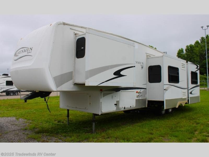 Contact us now about this 2008 K-Z Durango LX D3553PX4! 2008 Durango LX D3553PX4 by K-Z from Tradewinds RV Center in Clio, Michigan