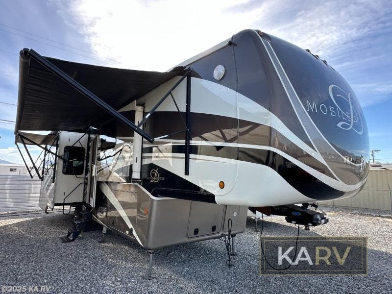 Email now about this 2017 DRV Mobile Suites 39 DBRS3! Used 2017 DRV Mobile Suites 39 DBRS3 available in Desert Hot Springs, California