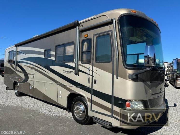 Email now about this 2007 Monaco RV Cayman 37PBD! Used 2007 Monaco RV Cayman 37PBD available in Desert Hot Springs, California