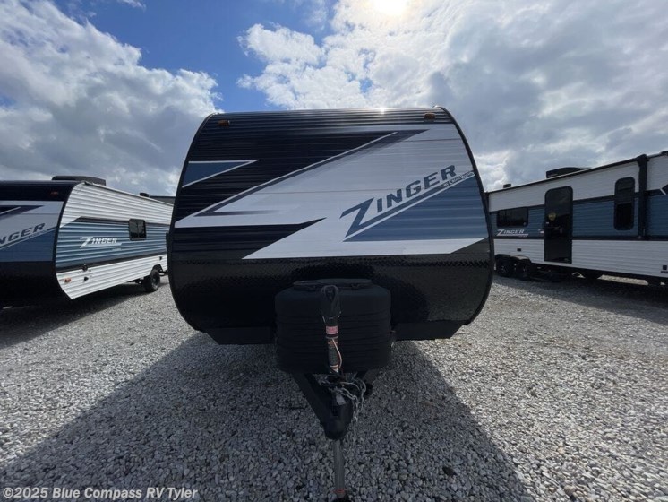 Email now about this 2025 CrossRoads Zinger Lite ZR211RD! New 2025 CrossRoads Zinger Lite ZR211RD available in Tyler, Texas
