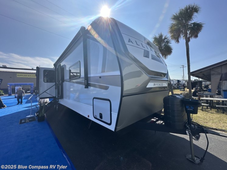 Email now about this 2025 Alliance RV Avenue 332RL! New 2025 Alliance RV Avenue 332RL available in Tyler, Texas