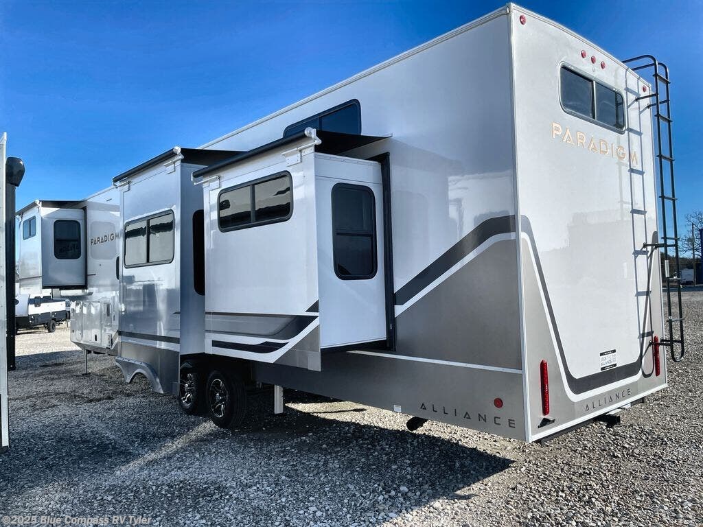 New 2025 Alliance RV Paradigm 395DS available in Tyler, Texas