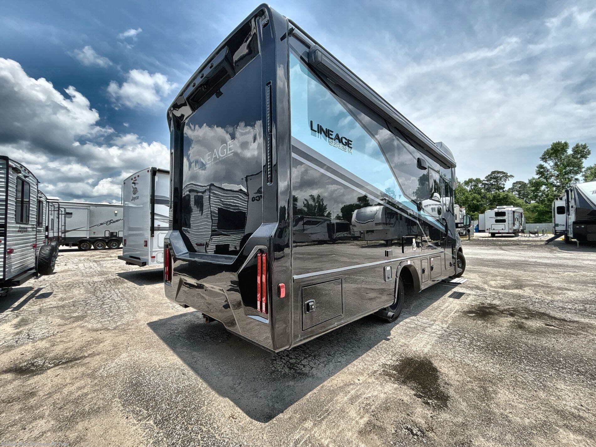 Contact us now about this 2025 Grand Design Lineage Series M 25FW! 2025 Lineage Series M 25FW by Grand Design from Blue Compass RV Tyler in Tyler, Texas
