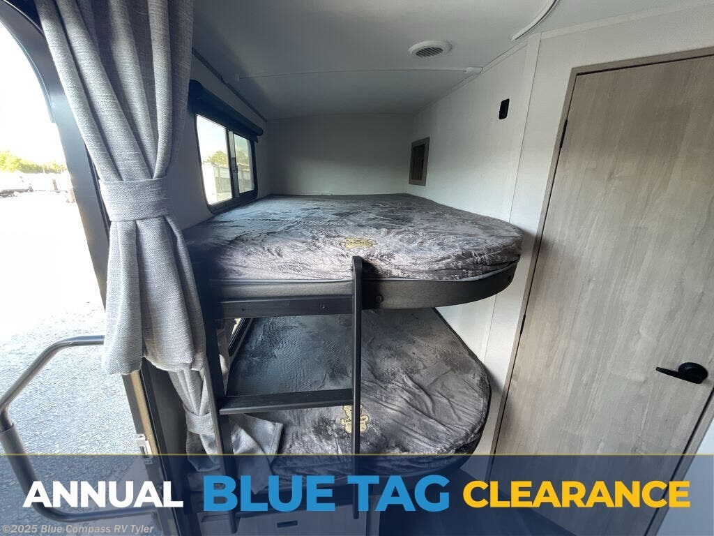 Email now about this 2026 Grand Design Imagine 2470BH! New 2026 Grand Design Imagine 2470BH available in Tyler, Texas