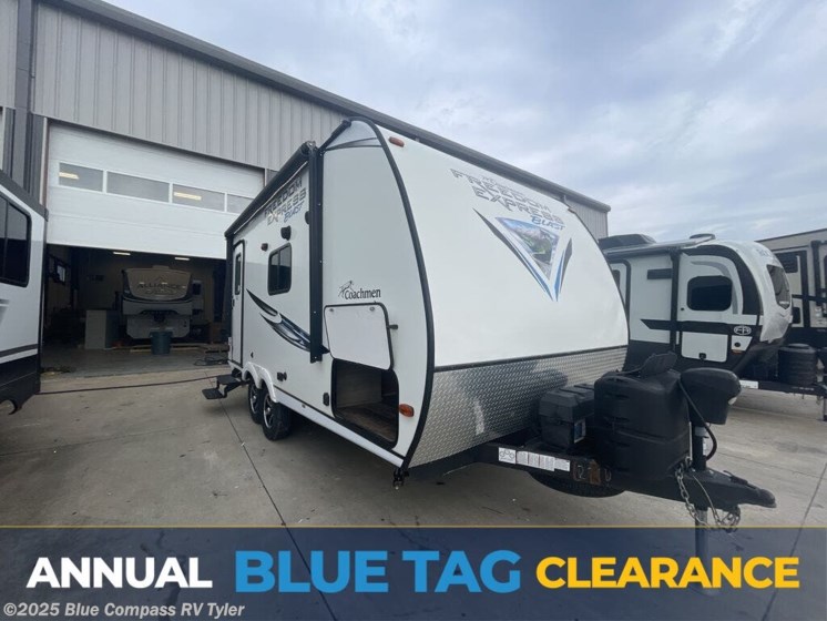 Email now about this 2020 Coachmen Freedom Express Blast 17BLSE! Used 2020 Coachmen Freedom Express Blast 17BLSE available in Tyler, Texas