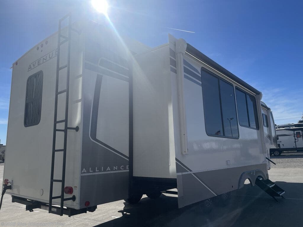 New 2026 Alliance RV Avenue 35RKS available in Tyler, Texas