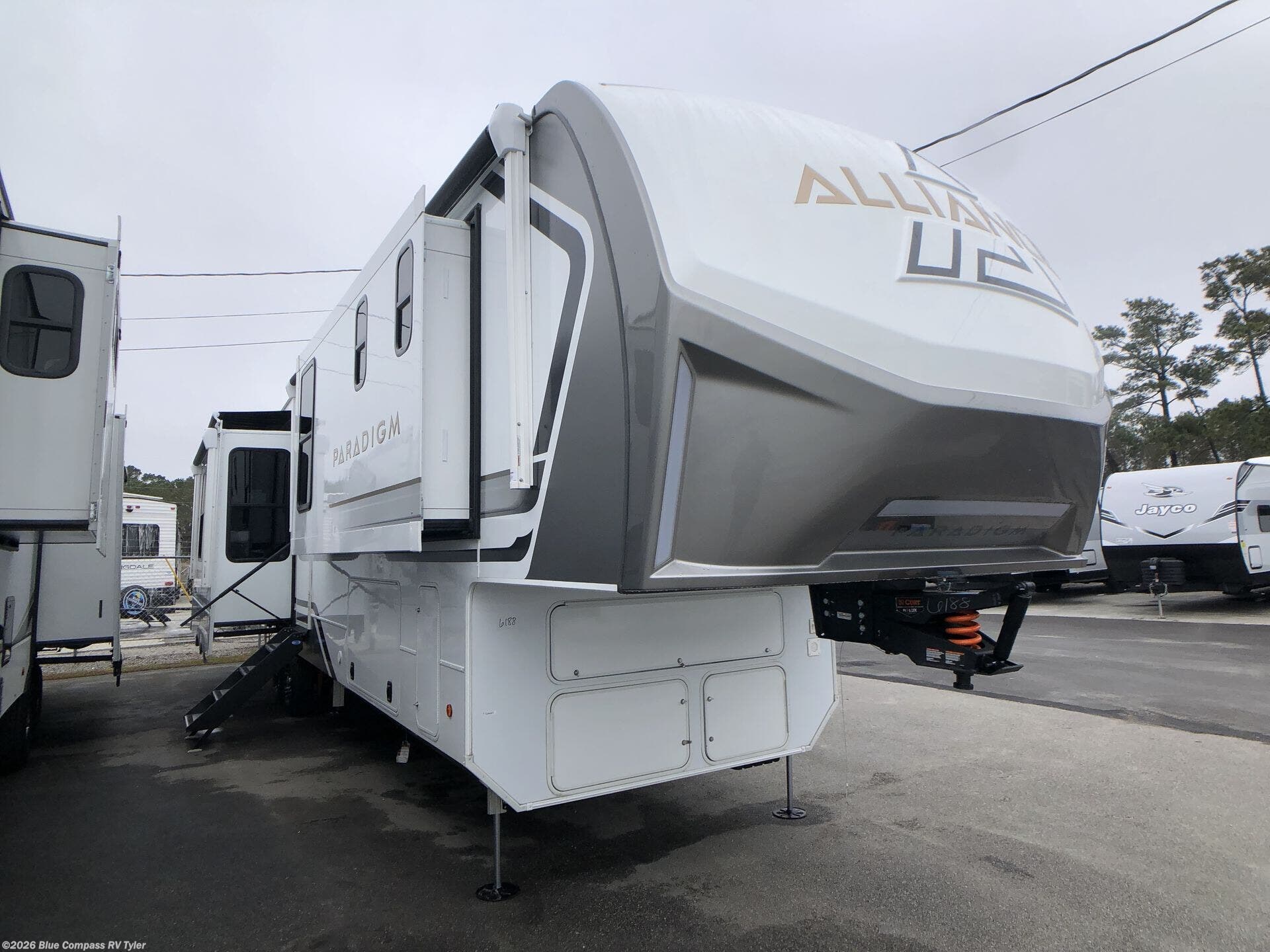 Email now about this 2025 Alliance RV Paradigm 382RK! New 2025 Alliance RV Paradigm 382RK available in Tyler, Texas