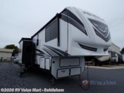 Contact us now about this 2022 Forest River Vengeance Rogue Armored VGF351G2! 2022 Vengeance Rogue Armored VGF351G2 by Forest River from RV Value Mart - Behtlehem in Bath, Pennsylvania