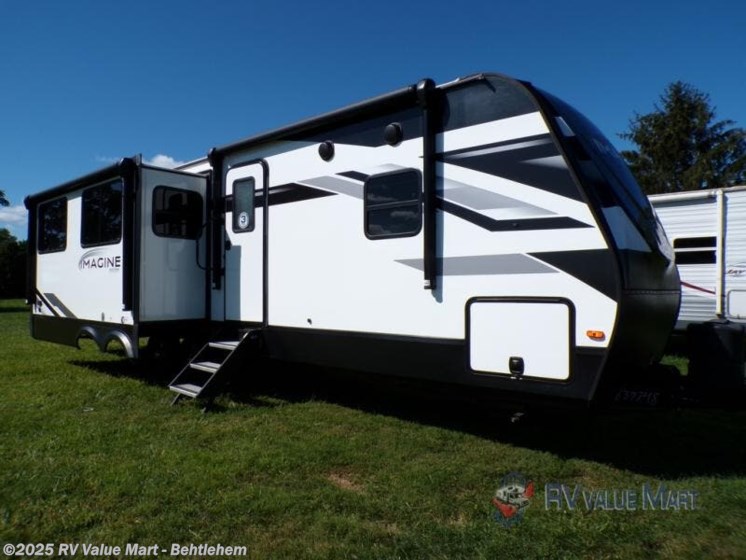 Email now about this 2022 Grand Design Imagine 2970RL! Used 2022 Grand Design Imagine 2970RL available in Bath, Pennsylvania