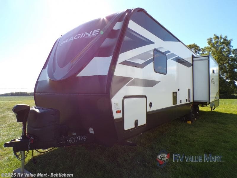 Contact us now about this 2022 Grand Design Imagine 2970RL! 2022 Imagine 2970RL by Grand Design from RV Value Mart - Behtlehem in Bath, Pennsylvania