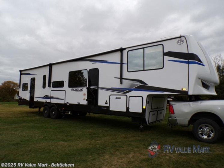 Email now about this 2026 Forest River Vengeance Rogue Armored 4015! New 2026 Forest River Vengeance Rogue Armored 4015 available in Bath, Pennsylvania