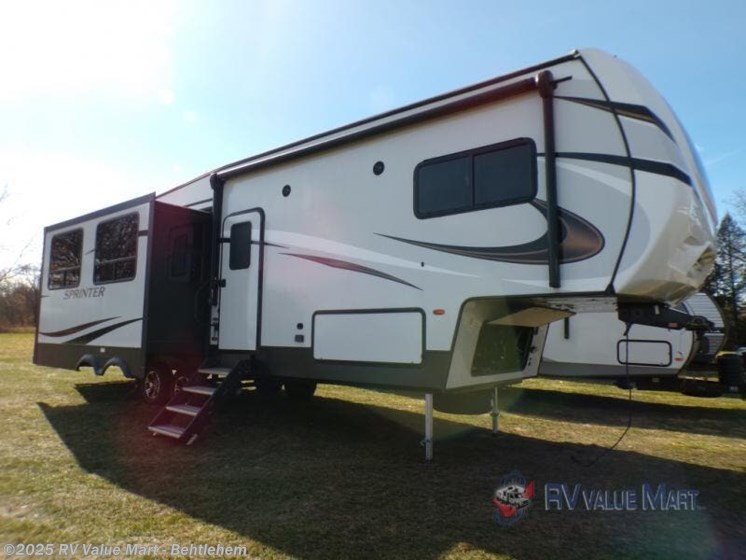 Email now about this 2022 Keystone Sprinter 30RL! Used 2022 Keystone Sprinter 30RL available in Bath, Pennsylvania