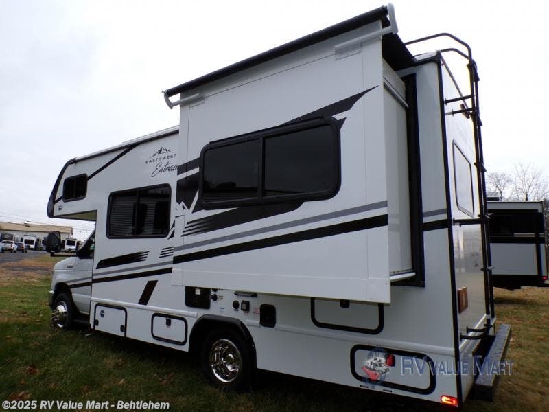 New 2026 East to West Entrada 2200S available in Bath, Pennsylvania