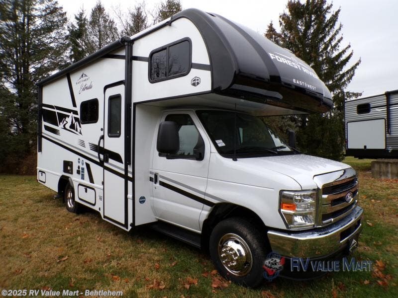 Email now about this 2026 East to West Entrada 2200S! New 2026 East to West Entrada 2200S available in Bath, Pennsylvania