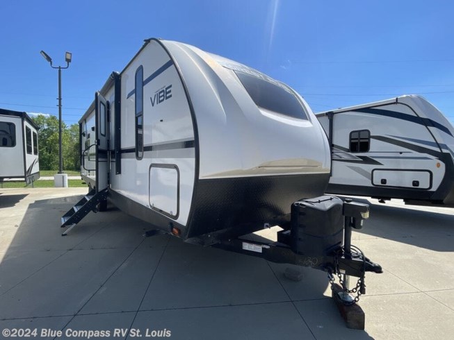 2021 Vibe 28RB by Forest River from Blue Compass RV St. Louis in Eureka, Missouri