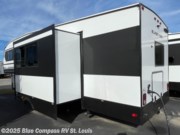 New 2025 East to West Blackthorn Half-Ton 27BH-OK available in Eureka, Missouri