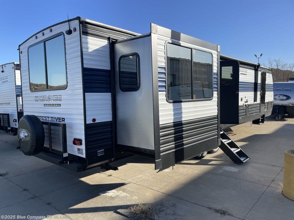 Contact us now about this 2025 Forest River Cherokee Wolf Den 306MM! 2025 Cherokee Wolf Den 306MM by Forest River from Blue Compass RV St. Louis in Eureka, Missouri