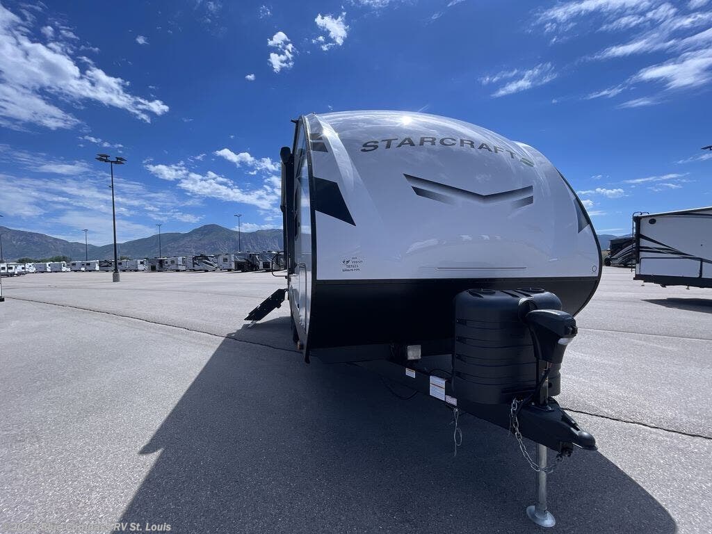 Contact us now about this 2025 Starcraft Super Lite 212FB! 2025 Super Lite 212FB by Starcraft from Blue Compass RV St. Louis in Eureka, Missouri