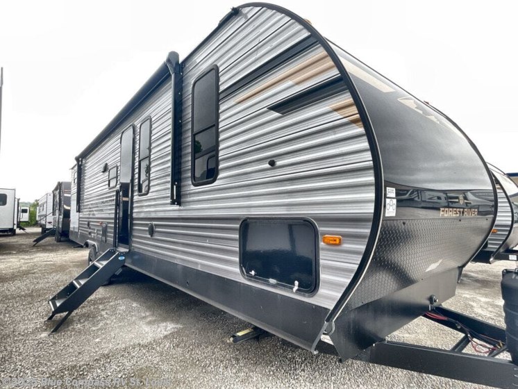 Email now about this 2025 Forest River Aurora 34BHTS! New 2025 Forest River Aurora 34BHTS available in Eureka, Missouri