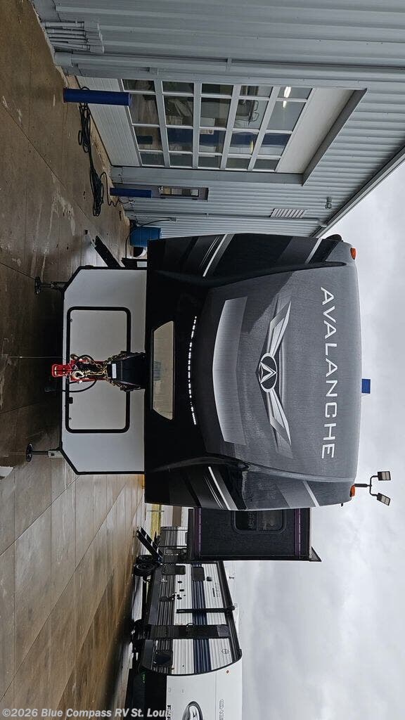 Contact us now about this 2021 Keystone Avalanche 395BH! 2021 Avalanche 395BH by Keystone from Blue Compass RV St. Louis in Eureka, Missouri
