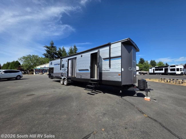 2023 Coachmen Catalina Destination 40BHTS