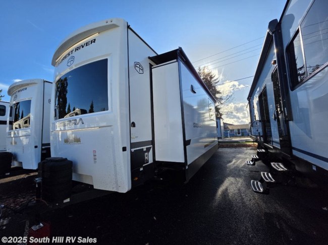 2026 Forest River Sierra Destination 422FKL