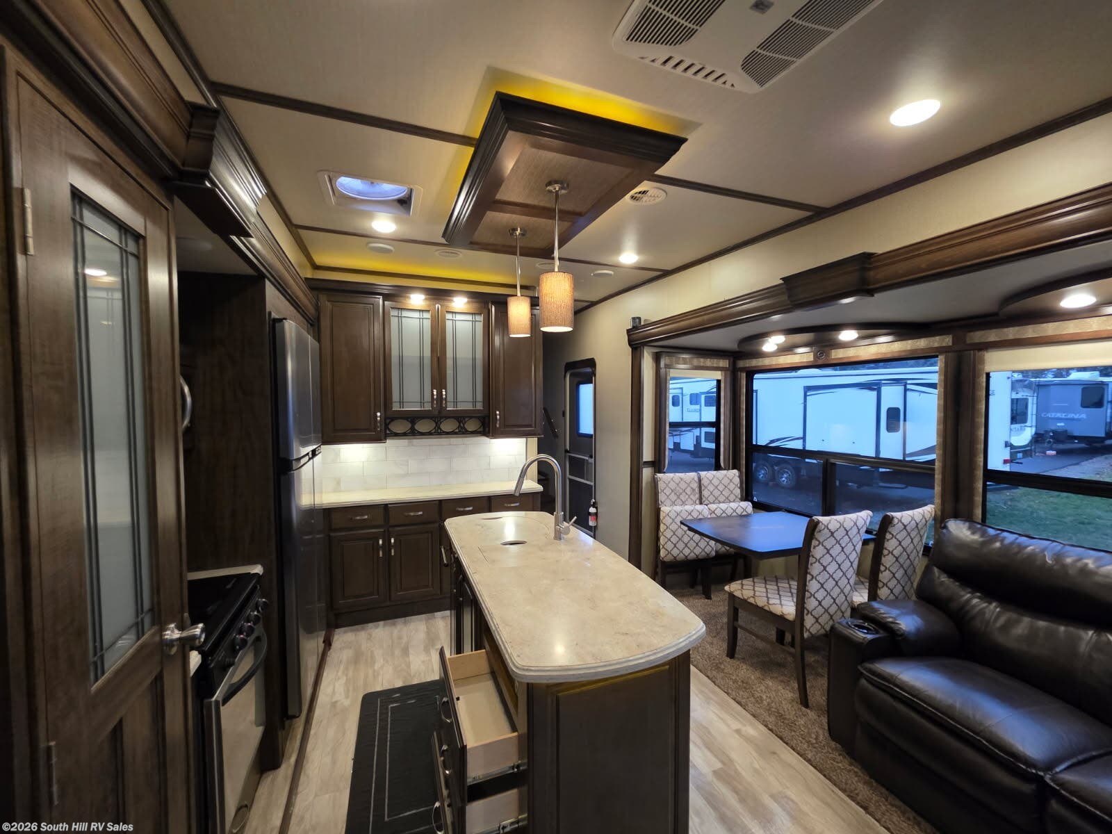 Call now about this 2018 Grand Design Solitude 377MBS! 2018 Grand Design Solitude 377MBS - Used Fifth Wheel For Sale by South Hill RV Sales in Yelm, Washington features Slideout, Furnace, External Shower, TV, Stereo System