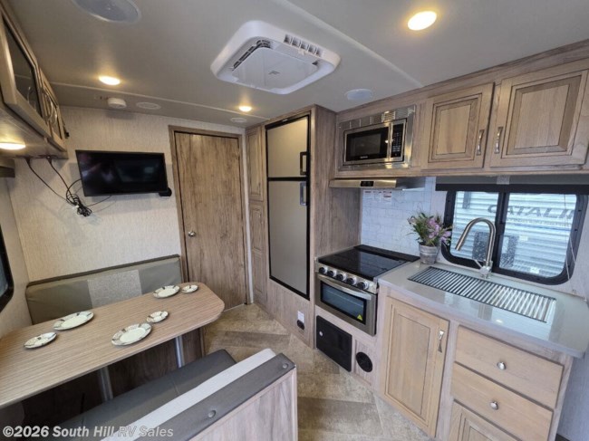 2021 Palomino Solaire 202RB