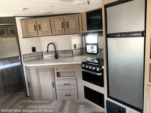 Contact us now about this 2021 Thor Twilight 2620! 2021 Twilight 2620 by Thor from Blue Compass RV Mesa in Mesa, Arizona