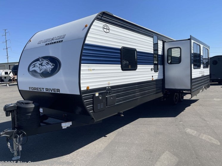 Email now about this 2025 Forest River Cherokee 294GEBG! New 2025 Forest River Cherokee 294GEBG available in Surprise, Arizona